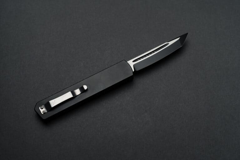 TACOM Nighthawk premium OTF knife blade facing right