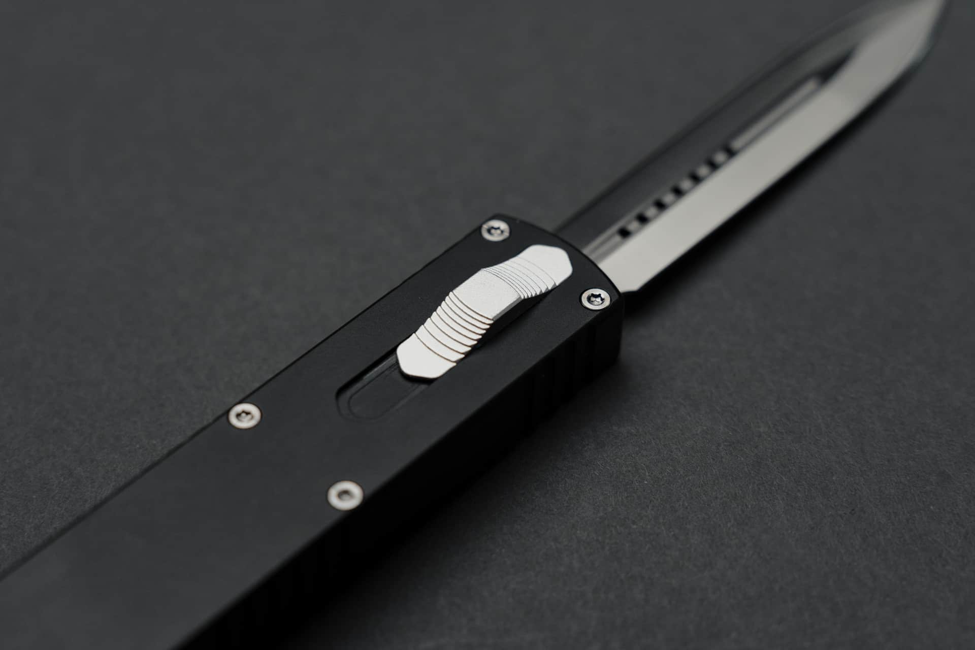 TACOM Nighthawk premium OTF knife