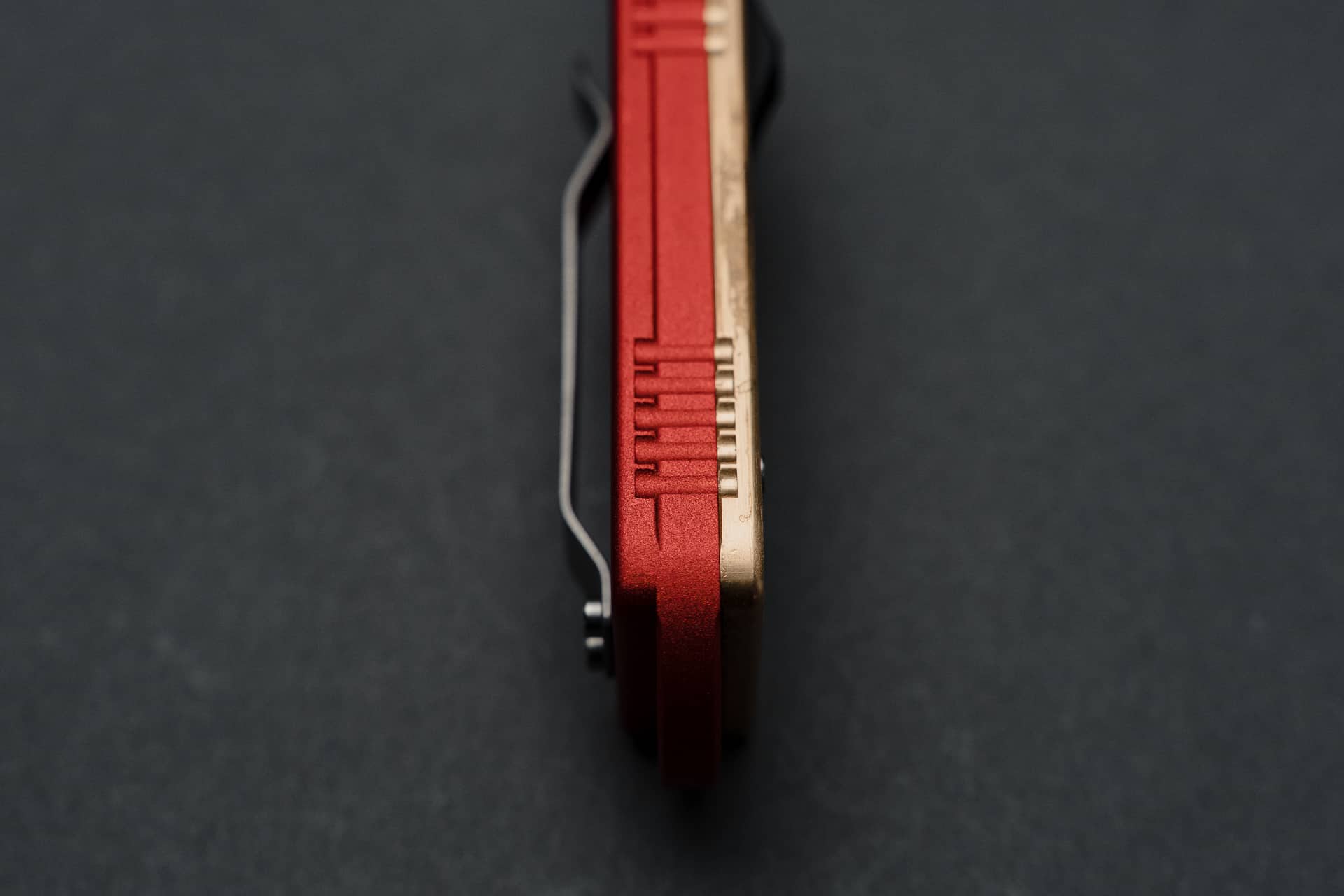 pocket clip and handle of Takcom-Wasp Premium OTF knife