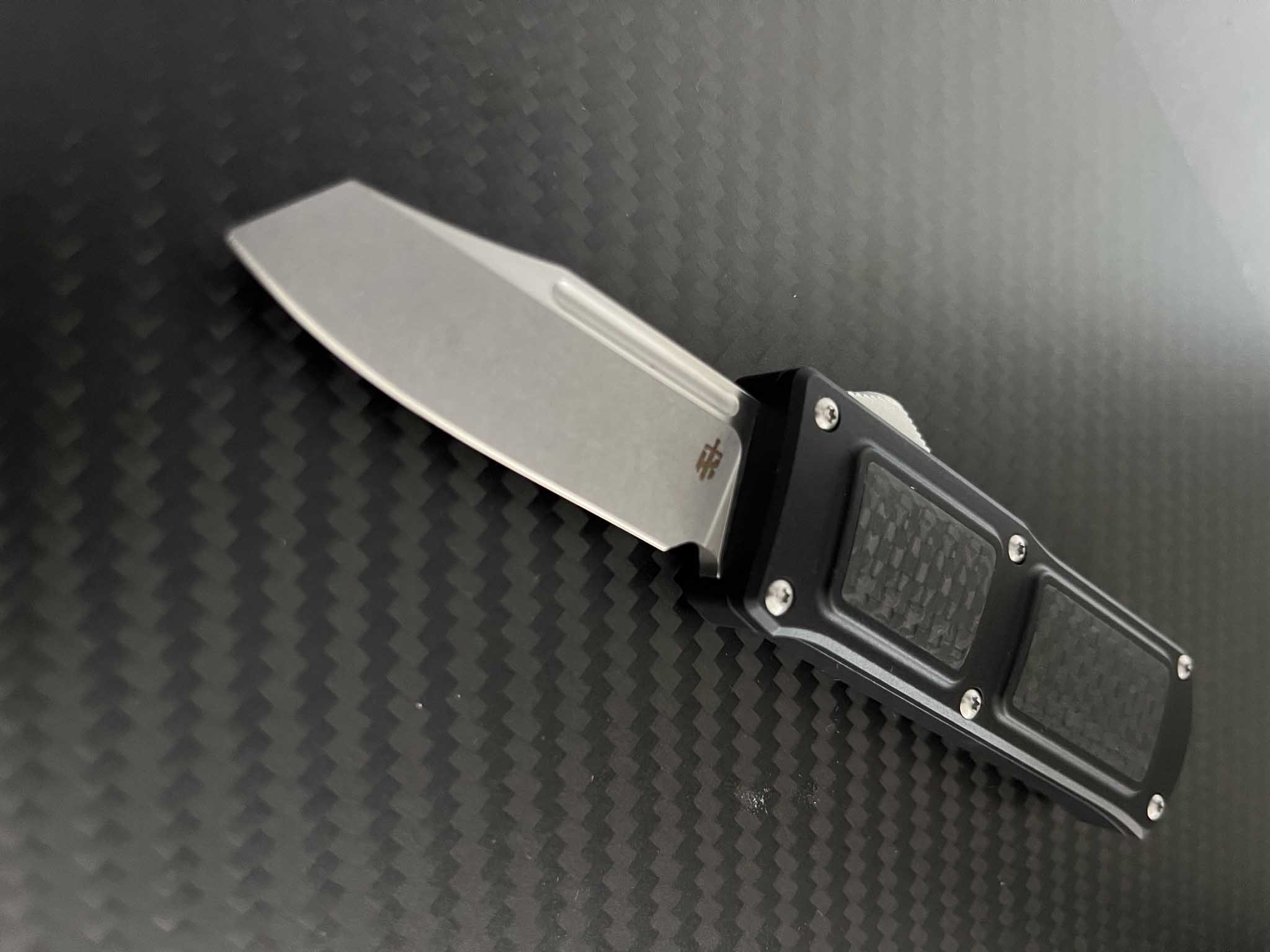 Takcom The Stubby tactical automatic otf knife